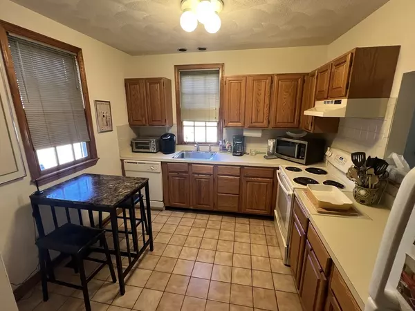 Newton, MA 02464,1050 Chestnut Street #1050