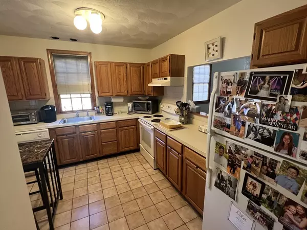 Newton, MA 02464,1050 Chestnut Street #1050