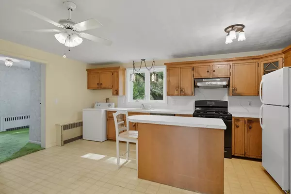 Palmer, MA 01069,4345 High St