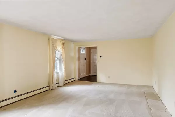 Marlborough, MA 01752,16 Minehan Ln