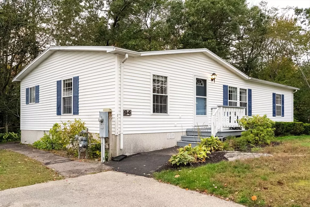 Rockland, MA 02370,94 Leisurewoods Drive