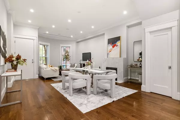 Boston, MA 02118,82 Worcester St #2