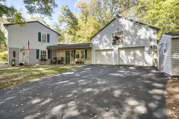 Uxbridge, MA 01569,239 Aldrich Street