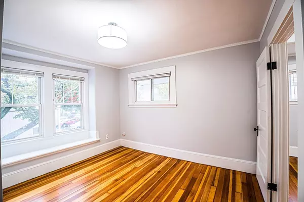 Newton, MA 02460,47 Bridges Ave #47