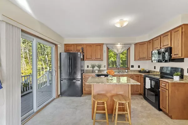 Ashby, MA 01431,58 Stone Brook Lane