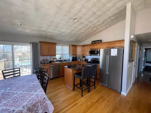 North Providence, RI 02904,1 Modesta St