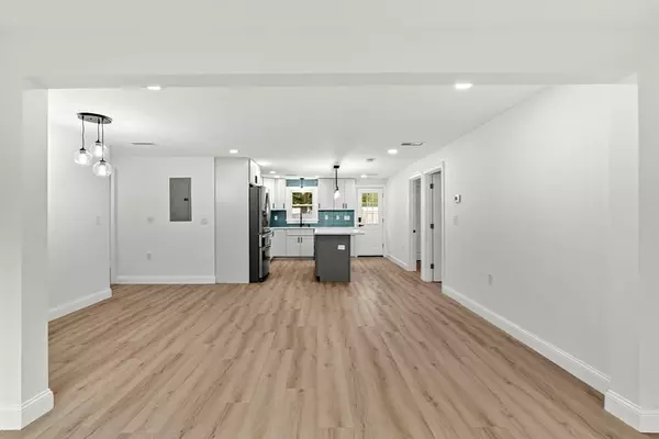 Danvers, MA 01923,12 Exeter St