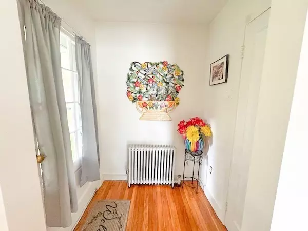 Pittsfield, MA 01201,122 Allengate Ave