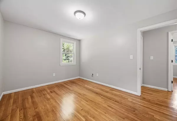 Plymouth, MA 02360,7 Sansome St