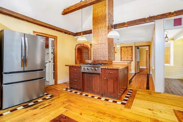 Ashburnham, MA 01430,5 River Styx Rd