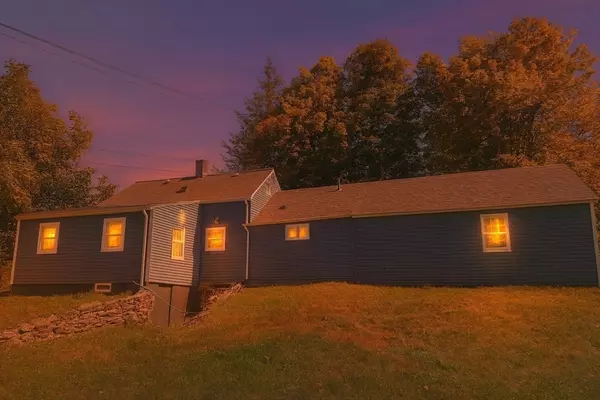 Granville, MA 01034,715 Main Rd