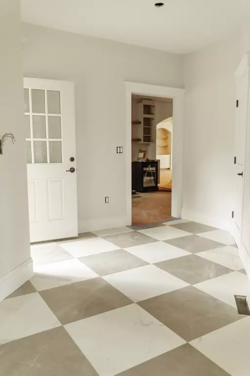 Sandwich, MA 02537,21 Quiet St