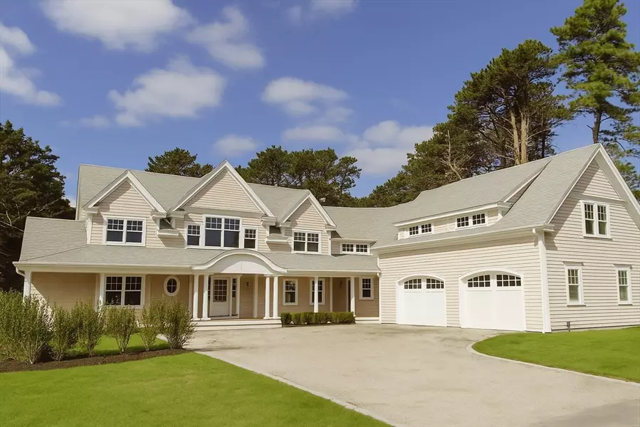 21 Quiet St, Sandwich, MA 02537