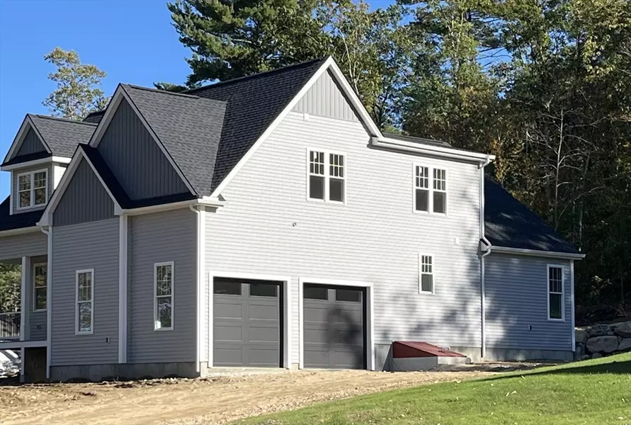 18 Lakeshore Drive, Douglas, MA 01516