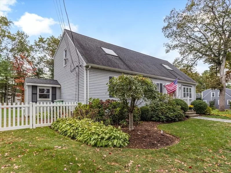 30 Summit Ave., Walpole, MA 02081