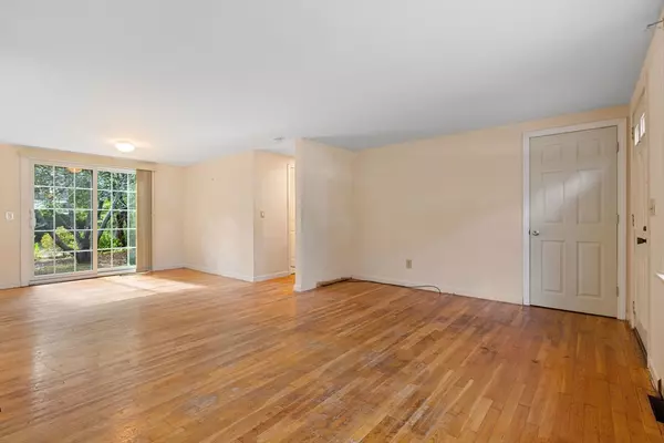 Yarmouth, MA 02675,1 Hamblin Hill