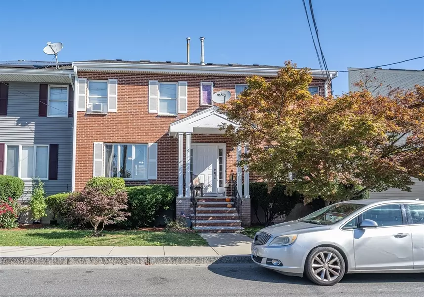 90 Atwood St #90, Revere, MA 02151