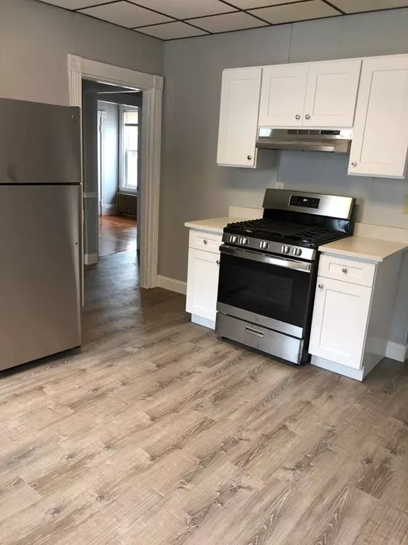 Chelsea, MA 02150,33 Orange St #3