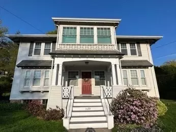 Newton, MA 02459,1120 Centre Street #1