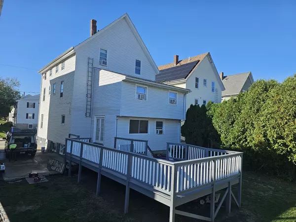 Fall River, MA 02724,82 Montaup