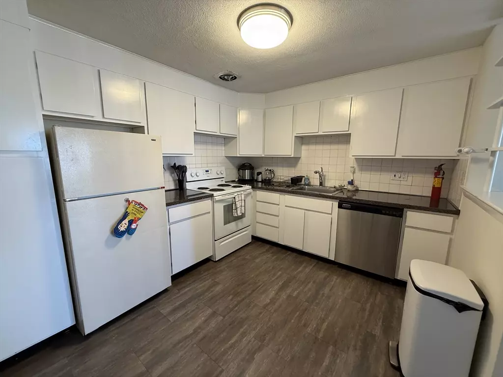 Watertown, MA 02472,24 Patten Street #2-7