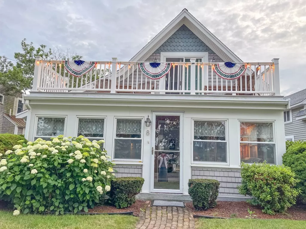 Wareham, MA 02532,8 East Blvd