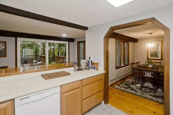 Granville, MA 01034,388 South Ln