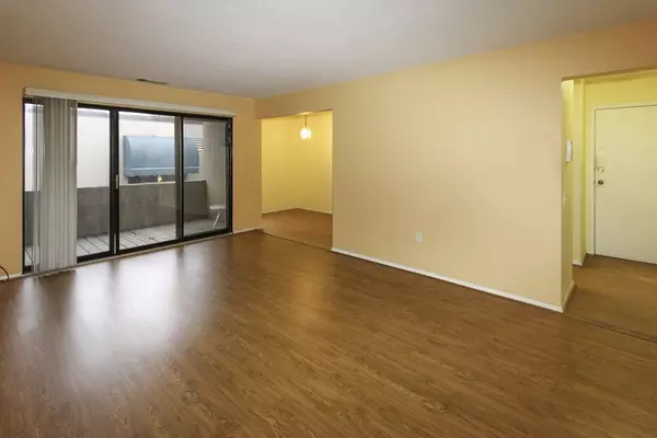 4 Shrewsbury #G, Shrewsbury, MA 01545