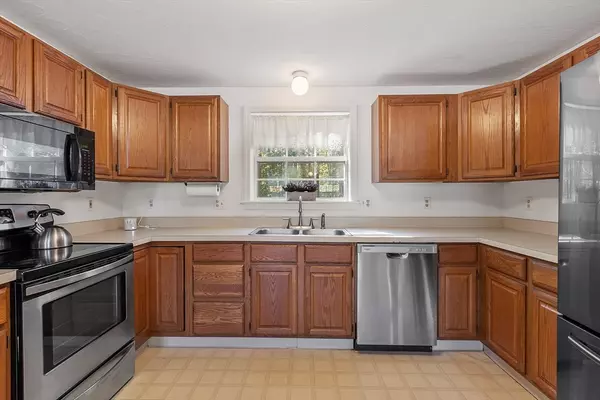 Leominster, MA 01453,53 Bridlecross Rd