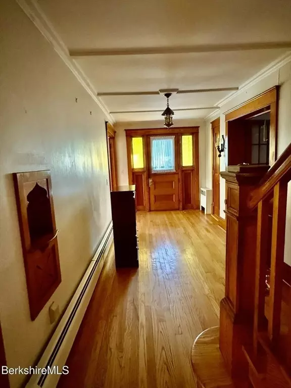 North Adams, MA 01247,33 Hudson Street