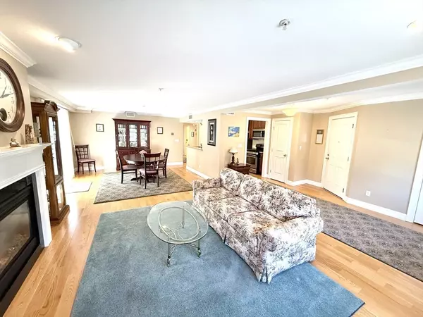 Stoughton, MA 02072,12 Rose Street #C