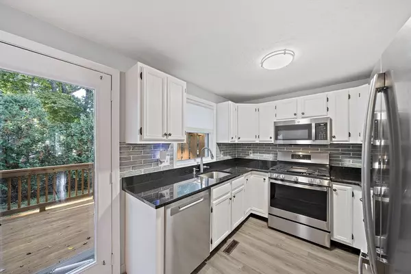 Canton, MA 02021,149 Bolivar St #B4