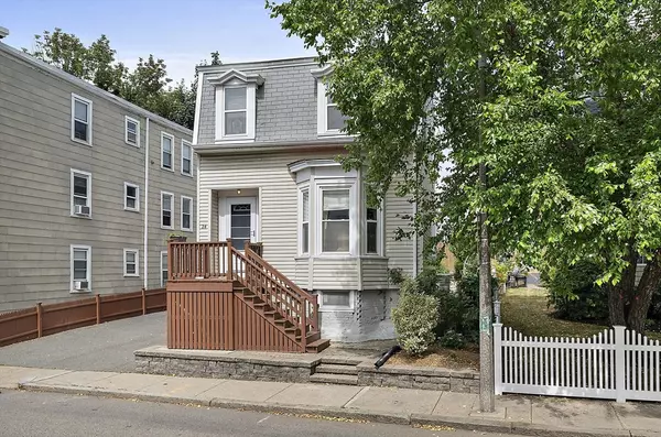 Boston, MA 02125,24 Moseley St