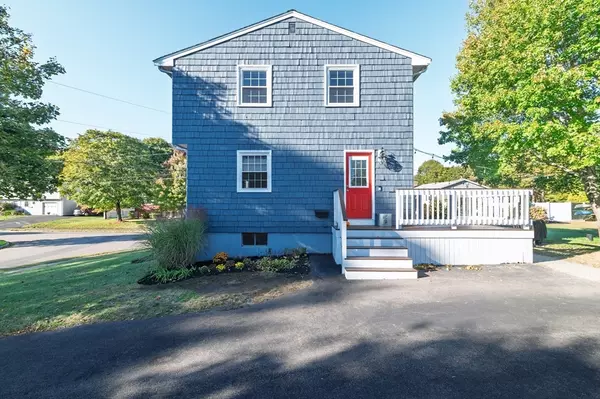Rockland, MA 02370,4 Phillips St