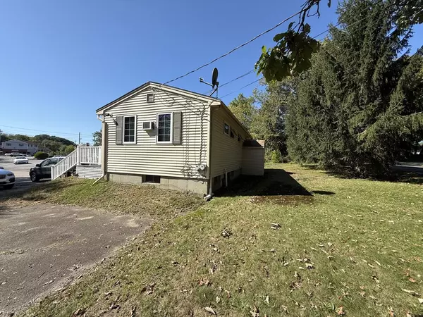 East Bridgewater, MA 02333,22 Water St