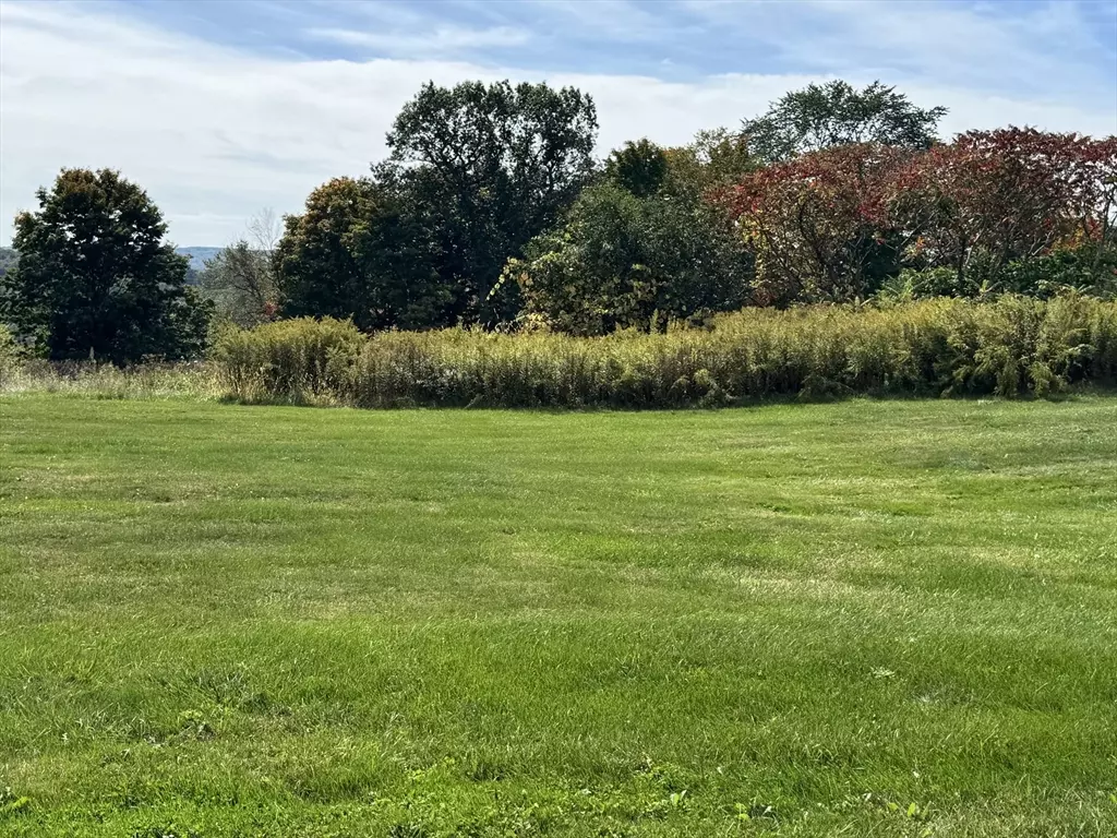 Grafton, MA 01519,75 Potter Hill Rd