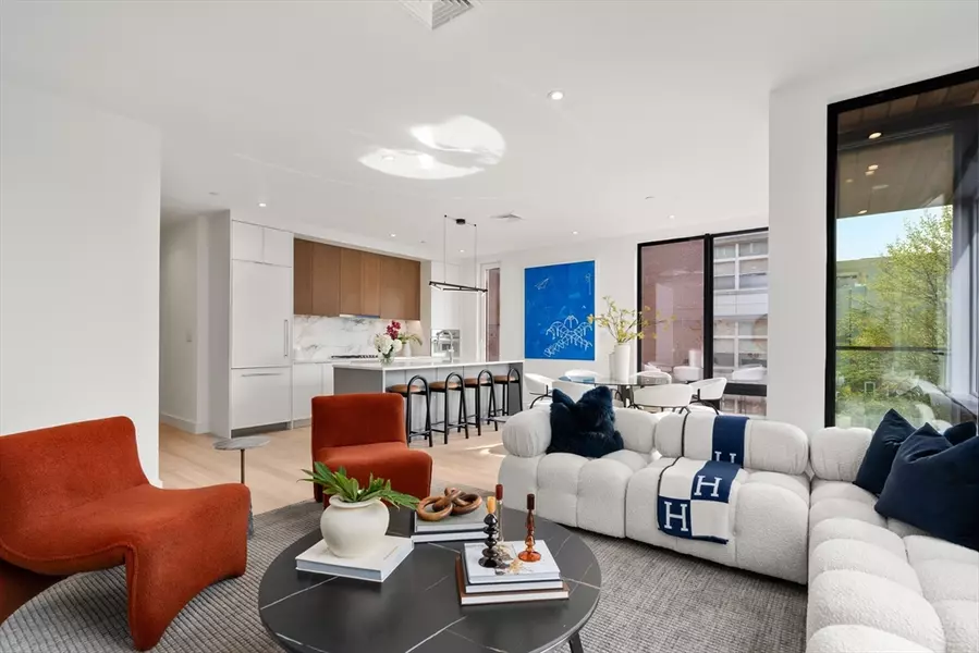 595 Albany Street #401, Boston, MA 02118