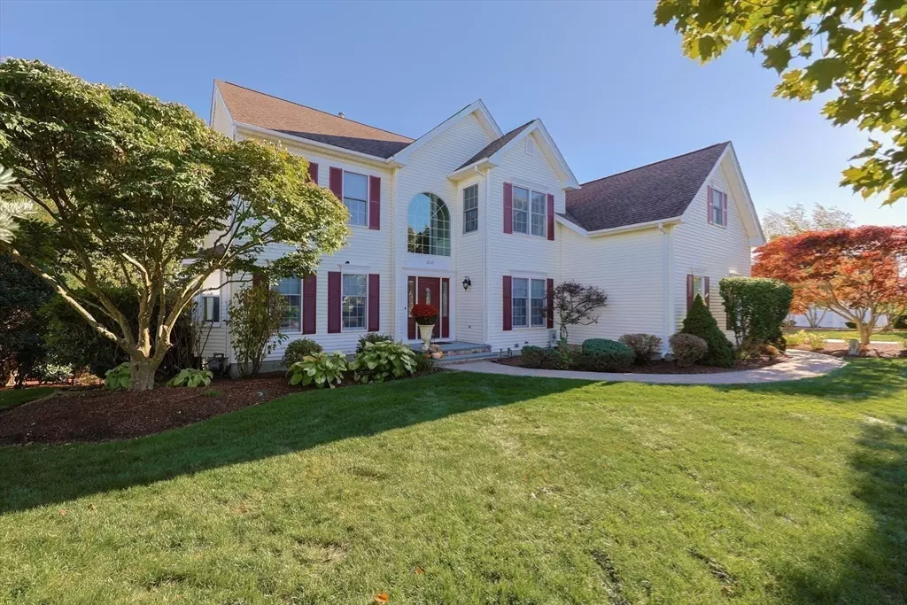 Marlborough, MA 01752,256 Robert Road