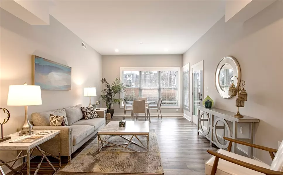 2 Broadway #ONE-BED, Lynnfield, MA 01940