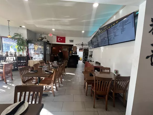 Brookline, MA 02445,123 Main St