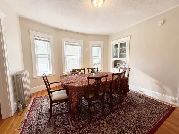 Arlington, MA 02474,40 Oxford Street #--
