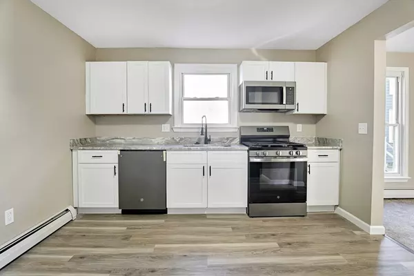 12 Franklin Ave #4, Westfield, MA 01085