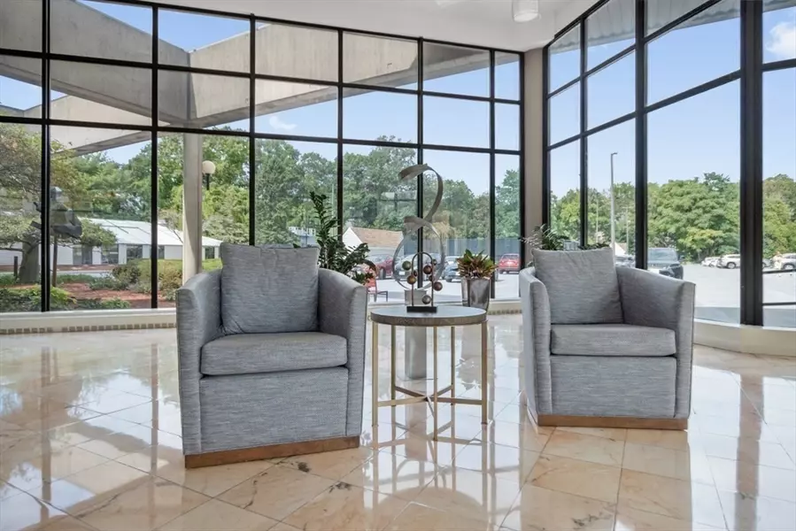 250 Hammond Pond Parkway #314N, Newton, MA 02467