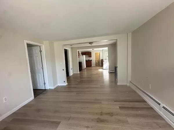59 Morris St #1, Southbridge, MA 01550