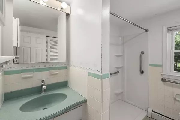 Dennis, MA 02638,25 Ronda Ln