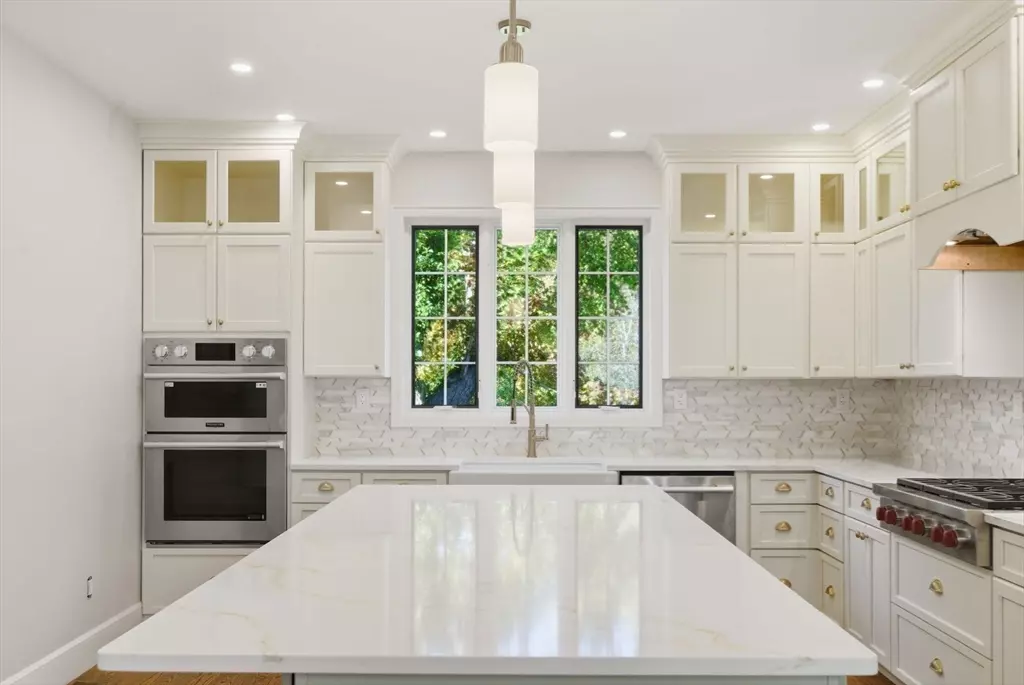 Scituate, MA 02066,131 Maple St