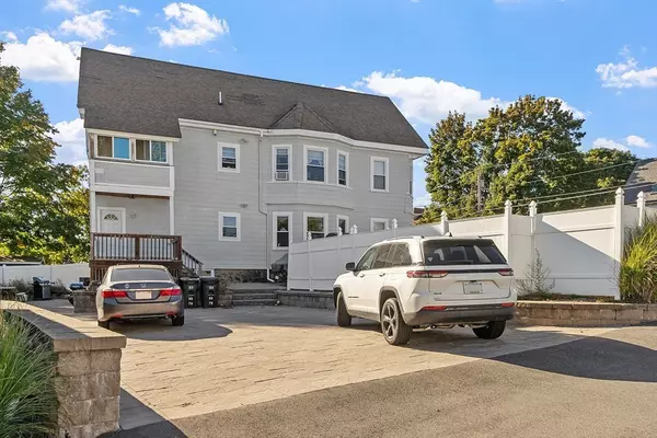 North Andover, MA 01845,78 Union Street