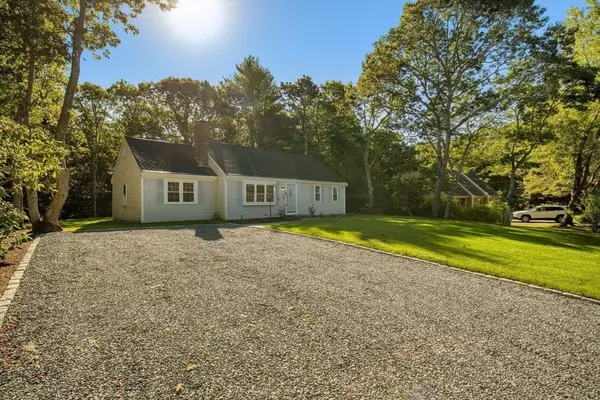 Barnstable, MA 02648,42 Sandy Valley Rd