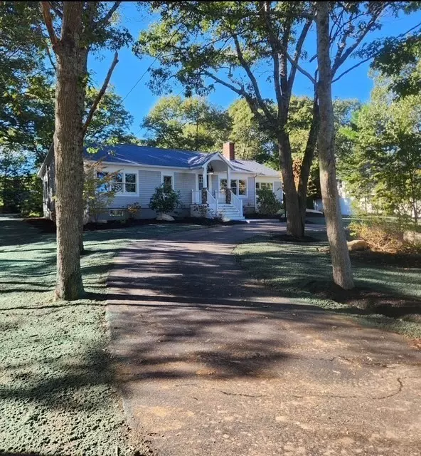 Falmouth, MA 02536,53 Eel River Rd