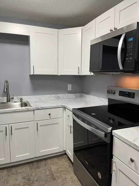 New Bedford, MA 02745,1599 Braley Road #68